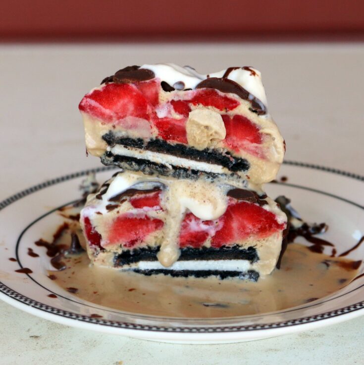 ice cream strawberry coffee cake