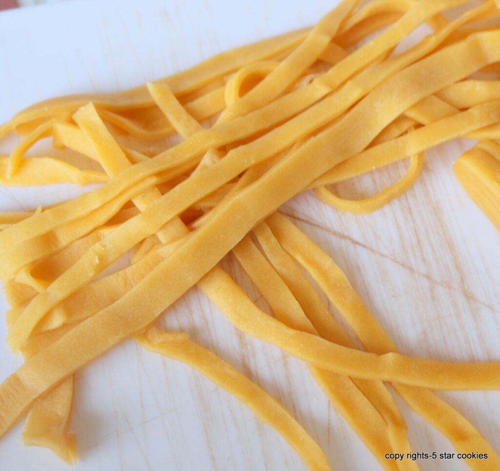 Homemade Pasta Dough Without Machine in 6 Minutes 5 Star Cookies