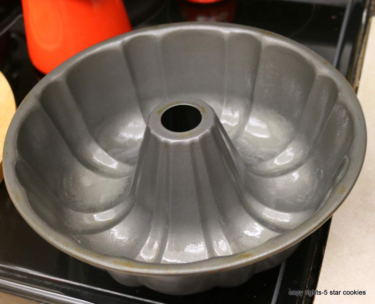 Great Grandma's Famous Jimmy Cake(1 Coffee Cake) 5 Star Cookies