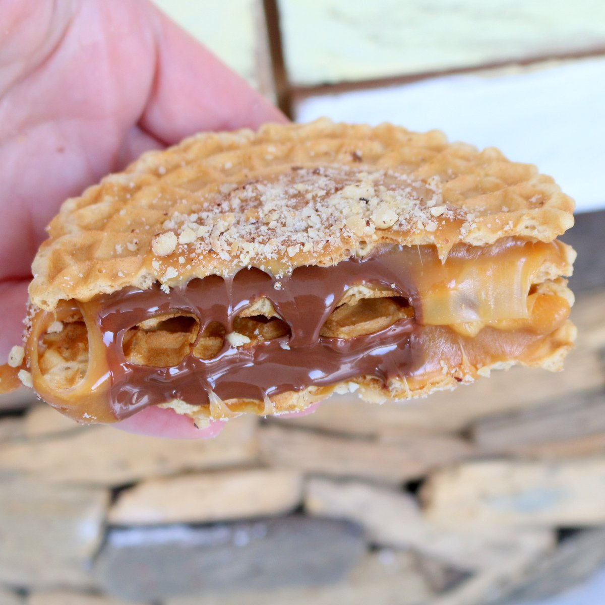easy salted caramel cookies